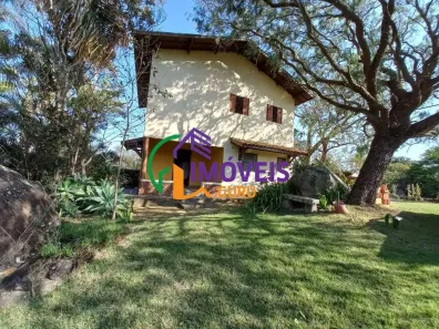 Fazenda/Sítio com 3 Quartos à venda, 117m² no Parque Valinhos, Valinhos