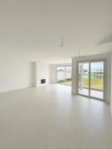 Casa de Condomínio com 4 Quartos à venda, 151m² no XANGRI-LÁ, Xangri-Lá