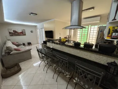 Sobrado com 3 Quartos à venda, 135m² no Jardim Noiva da Colina, Piracicaba