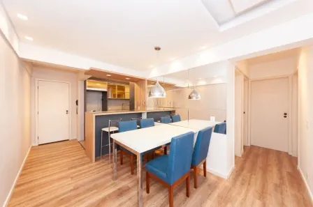 Apartamento com 2 Quartos à venda, 71m² no Centro, Curitiba