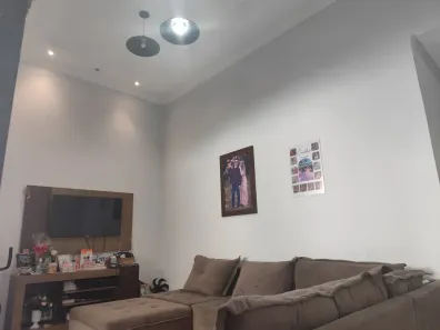 Casa com 2 Quartos à venda, 74m² no Parque das Flores, Goiânia