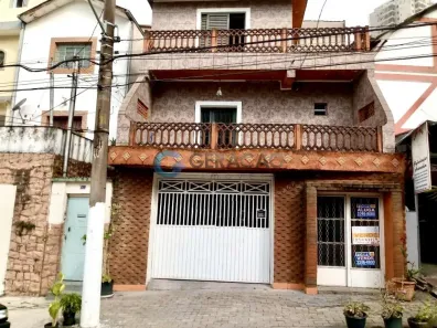 Sobrado com 4 Quartos à venda, 210m² no Cambuci, São Paulo