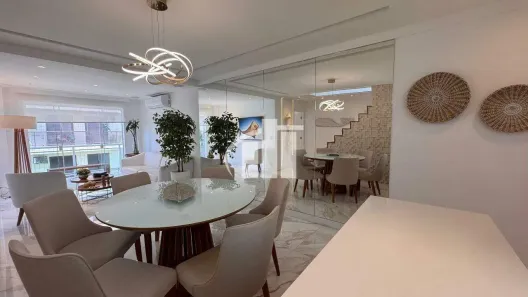 Cobertura com 4 Quartos à venda, 180m² no Enseada, Guarujá