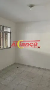 Casa com 3 Quartos para alugar, 237m² no Vila São Rafael, Guarulhos