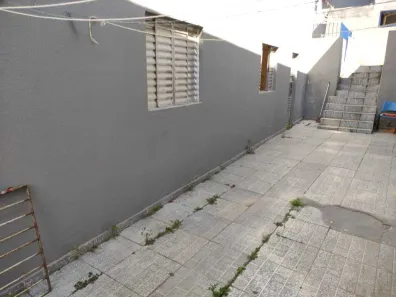 Casa com 1 Quarto para alugar, 50m² no Jaguaré, São Paulo