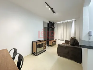 Apartamento com 2 Quartos para alugar, 45m² no Jardim Alvorada, Maringá