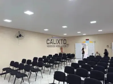 Imóvel Comercial com 3 Quartos à venda, 150m² no Jardim Canaã, Uberlândia