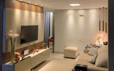 Casa de Condomínio com 4 Quartos à venda, 147m² no Granja Marileusa, Uberlândia