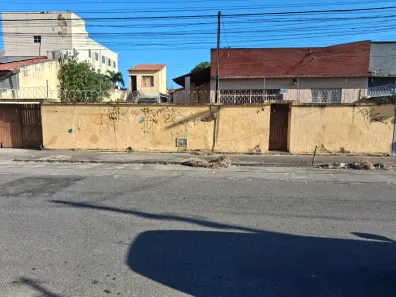 Casa com 3 Quartos à venda, 536m² no Amadeu Furtado, Fortaleza