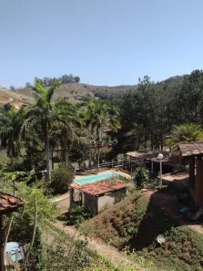 Fazenda/Sítio com 4 Quartos à venda, 240m² no Vivendas das Fontes, Juiz de Fora