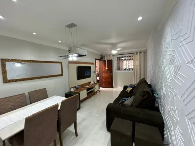 Sobrado com 3 Quartos à venda, 116m² no Canto do Forte, Praia Grande