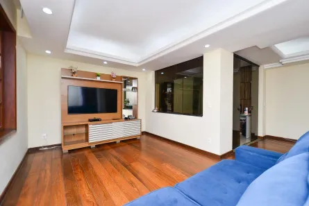 Casa com 3 Quartos à venda, 250m² no Fernão Dias, Belo Horizonte