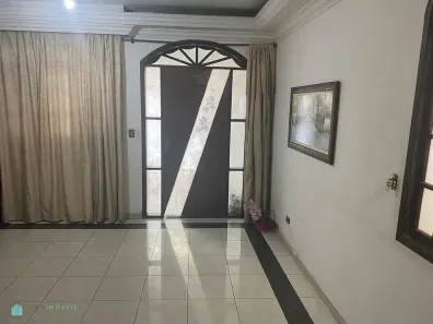Sobrado com 3 Quartos à venda, 250m² no Vila Picinin, São Paulo