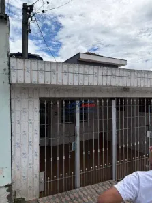 Casa com 2 Quartos para alugar, 200m² no Vila Invernada, São Paulo