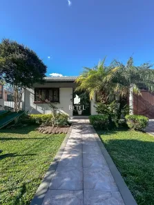 Casa com 4 Quartos à venda, 235m² no Santa Catarina, Caxias do Sul