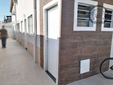 Casa com 2 Quartos à venda, 48m² no Glória, Praia Grande