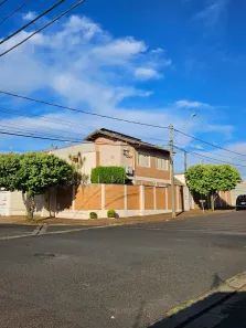 Casa com 3 Quartos à venda, 196m² no Vila Velosa, Araraquara