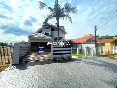 Sobrado com 2 Quartos à venda, 226m² no Jardim Gisela, Toledo