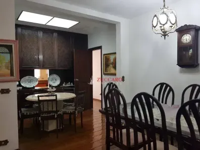Sobrado com 4 Quartos à venda, 336m² no Jardim Maia, Guarulhos