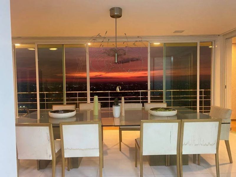 Casa com 4 quartos — Buritis, Belo Horizonte