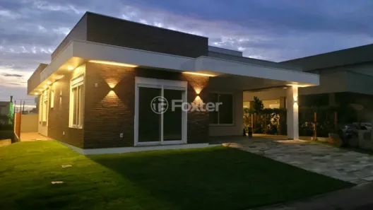Casa de Condomínio com 3 Quartos à venda, 200m² no Centro, Tramandaí