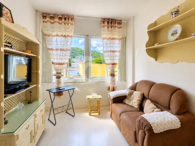 Apartamento com 2 Quartos à venda, 46m² no Centro, Florianópolis