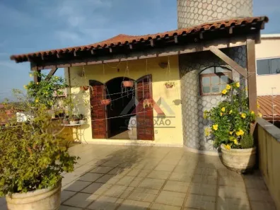Sobrado com 3 Quartos à venda, 216m² no Cidade Edson, Suzano