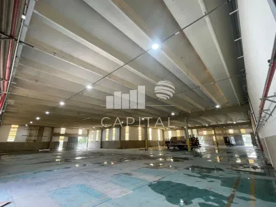Galpão/Depósito/Armazém para alugar, 4000m² no Vila Menck, Osasco