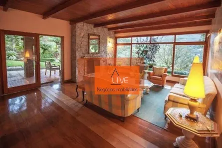 Casa com 4 Quartos à venda, 220m² no Parque do Imbui, Teresópolis