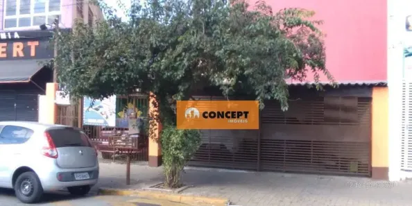 Imóvel Comercial com 3 Quartos à venda, 200m² no Vila das Acácias, Poá