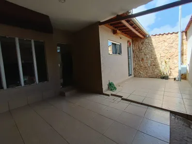 Casa com 3 Quartos à venda, 200m² no Colônia do Marçal, São João Del Rei