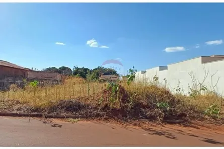 Lote/Terreno à venda, 600m² no Tupã, Ituiutaba