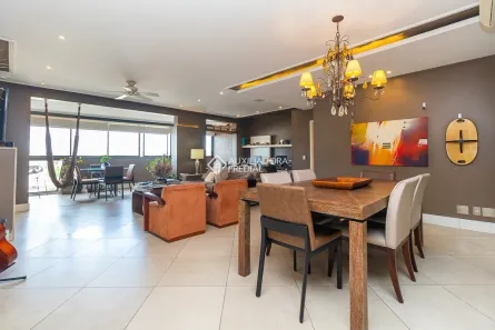 Apartamento com 3 Quartos para alugar, 148m² no Petrópolis, Porto Alegre