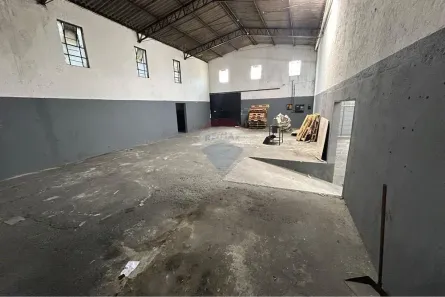 Galpão/Depósito/Armazém para alugar, 500m² no Parque Capuava, Santo André