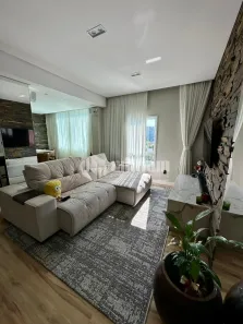 Apartamento com 3 Quartos para alugar, 114m² no São Luiz, Brusque