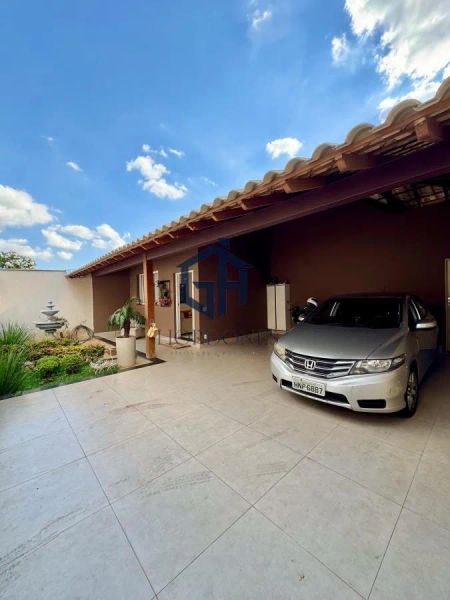 Casa com 4 quartos — Paquetá, Belo Horizonte