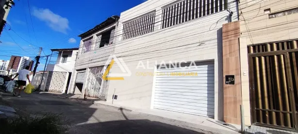 Casa com 5 Quartos à venda, 280m² no Luzia, Aracaju