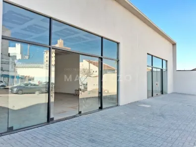 Galpão/Depósito/Armazém para alugar, 300m² no Vila Cristóvam, Limeira