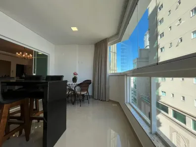 Apartamento com 3 Quartos à venda, 159m² no Meia Praia, Itapema