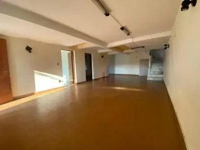 Sobrado com 3 Quartos à venda, 229m² no Vila Bastos, Santo André