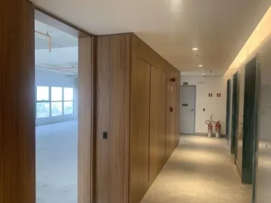 Sala Comercial para alugar, 306m² no Indianópolis, São Paulo