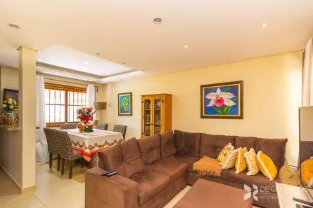 Casa de Condomínio com 3 Quartos à venda, 179m² no Campo Novo, Porto Alegre