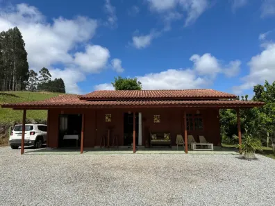 Fazenda/Sítio com 3 Quartos à venda, 1000m² no Centro, Rancho Queimado