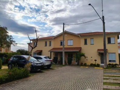 Casa de Condomínio com 2 Quartos à venda, 80m² no Vossoroca, Votorantim