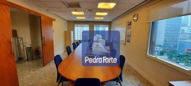 Sala Comercial para venda ou aluguel, 200m² no Consolação, São Paulo
