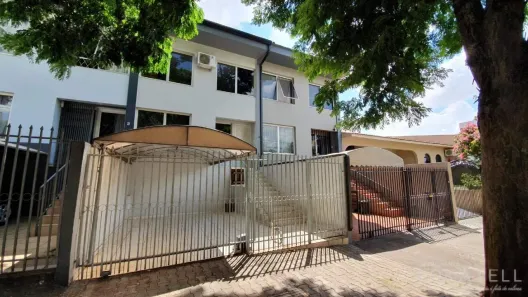 Sobrado com 2 Quartos à venda, 130m² no Centro, Cascavel