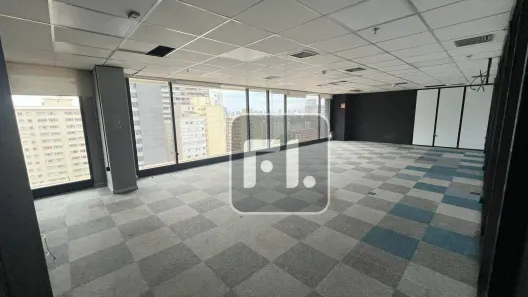 Sala Comercial para alugar, 219m² no Cerqueira César, São Paulo