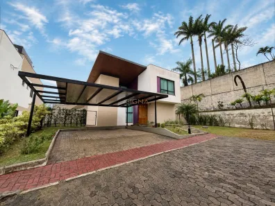 Casa de Condomínio com 3 Quartos à venda, 178m² no Parque Jardim da Serra, Juiz de Fora
