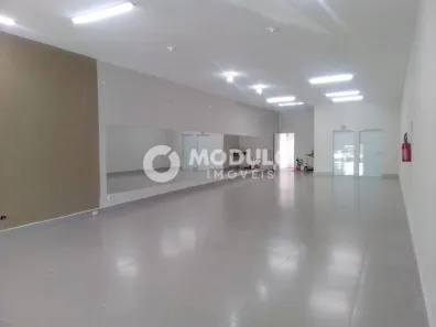 Ponto Comercial para alugar, 150m² no Aclimação, Uberlândia