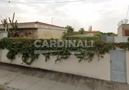 Lote/Terreno à venda, 301m² no Jardim Macarenco, São Carlos